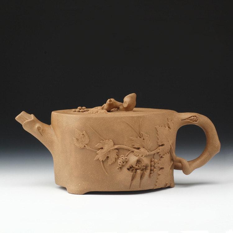 Pu Tao Teapot Premium And Treasure Yixing Zisha Pottery Handmade Zisha Clay Teapot Guaranteed 100%Genuine Original Mineral Fired